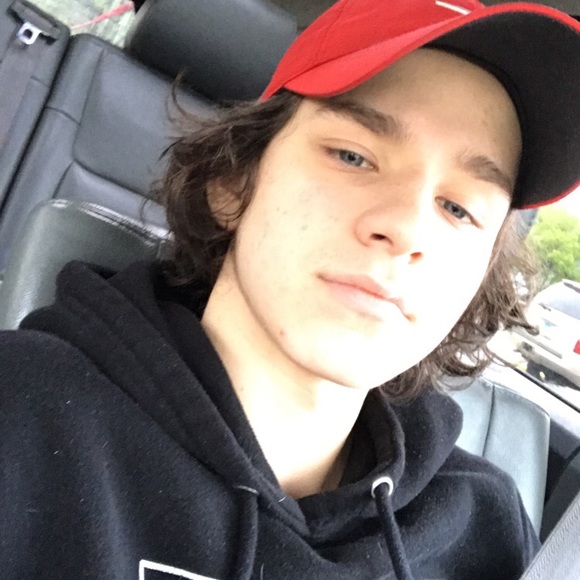 Meet your Posher, Kavan - Picture 1 of 1